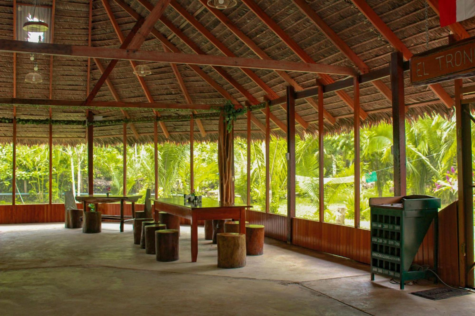Tronco Tambopata Adventure Hotell Puerto Maldonado Exteriör bild