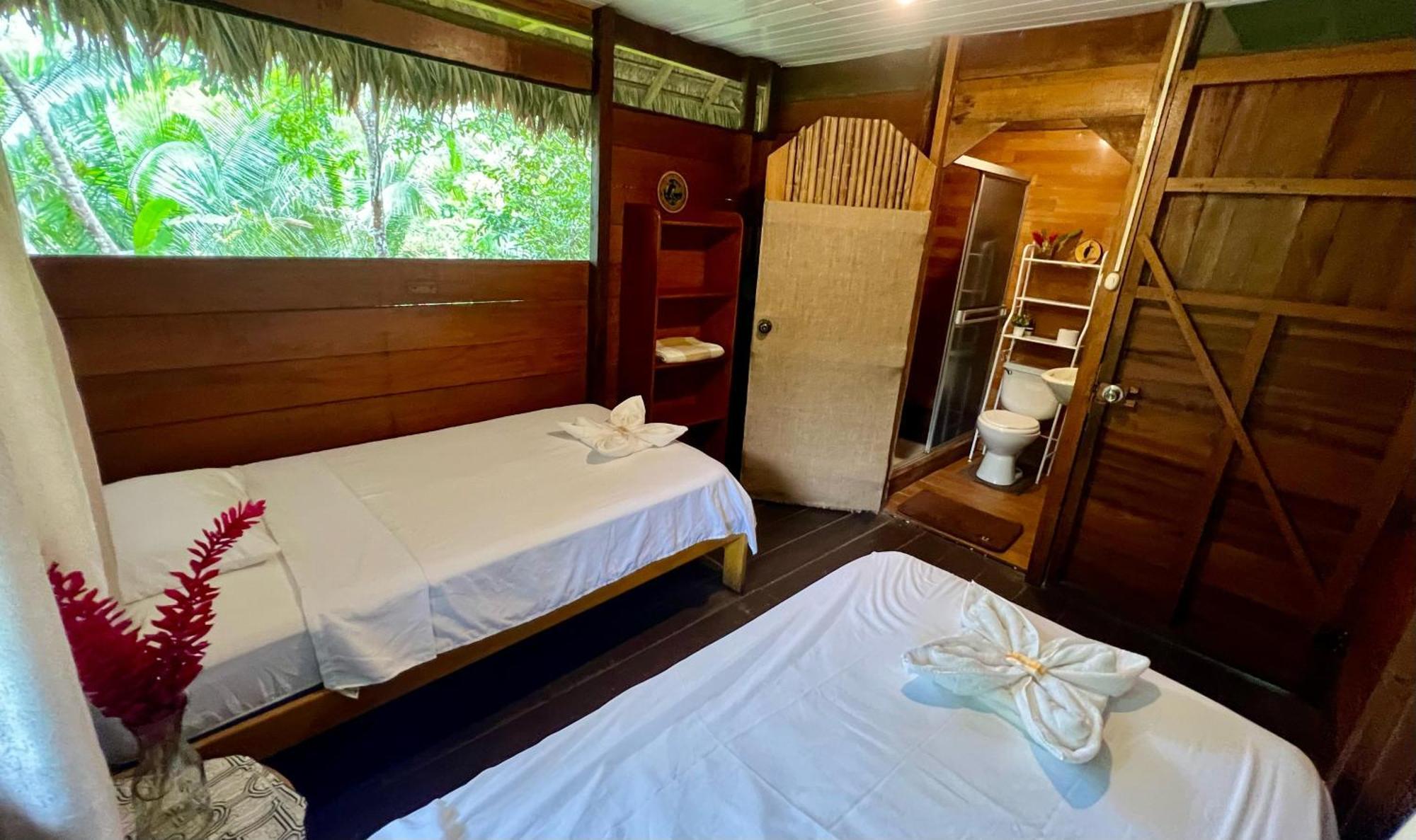 Tronco Tambopata Adventure Hotell Puerto Maldonado Exteriör bild