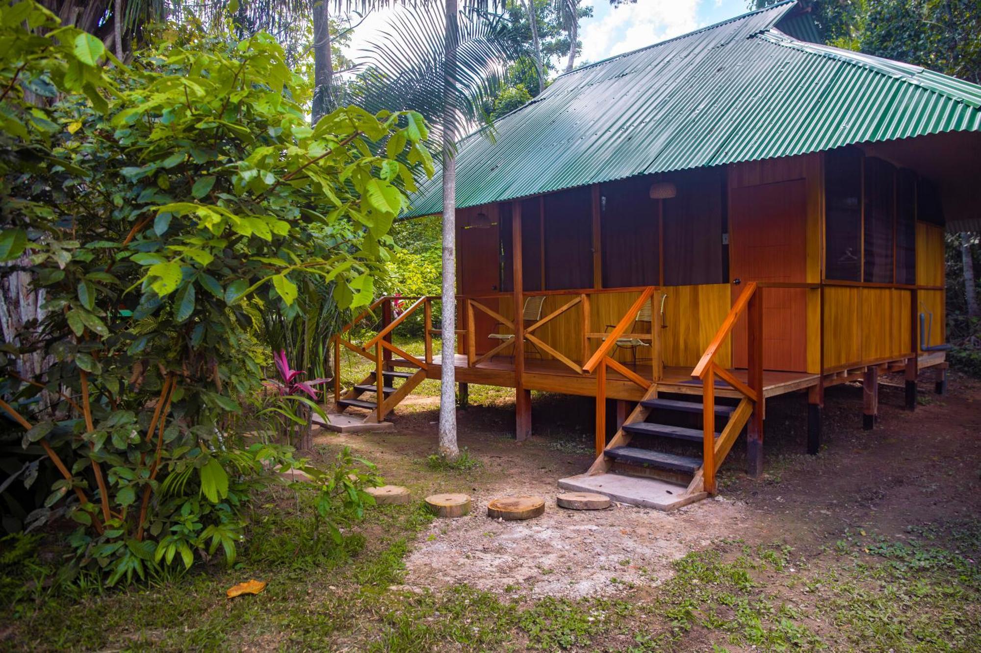 Tronco Tambopata Adventure Hotell Puerto Maldonado Exteriör bild